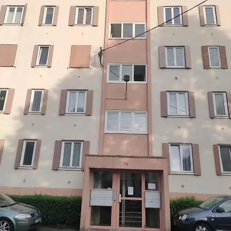 Simply Good Shared Apartment * Melun